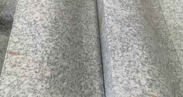宿州芙蓉白S型拉丝面路沿石