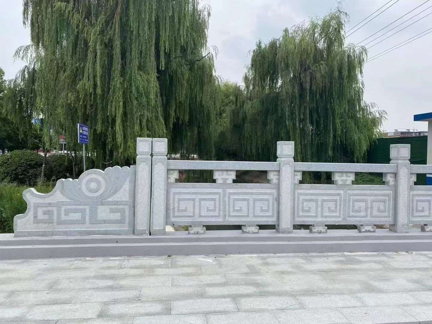 宿州 芝麻灰桥栏杆、河道栏杆安装效果