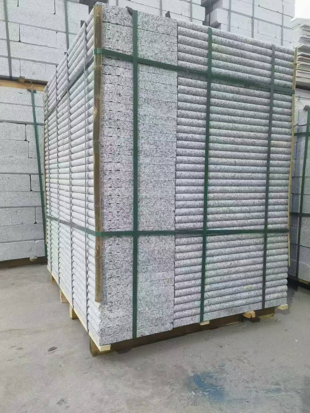 宿州 芙蓉白3公分厚磨圆边、拉槽，楼梯踏步