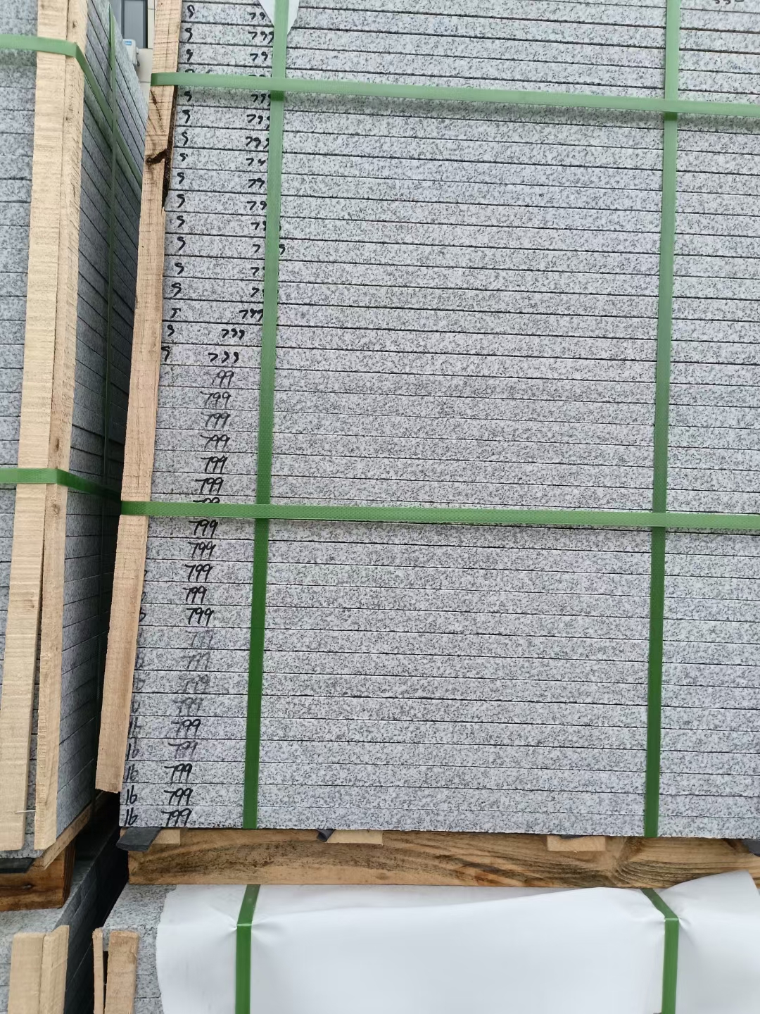 宿州 芝麻白石材地铺做法